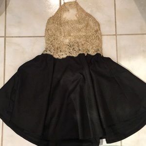 Hold/Black prom/homecoming dress